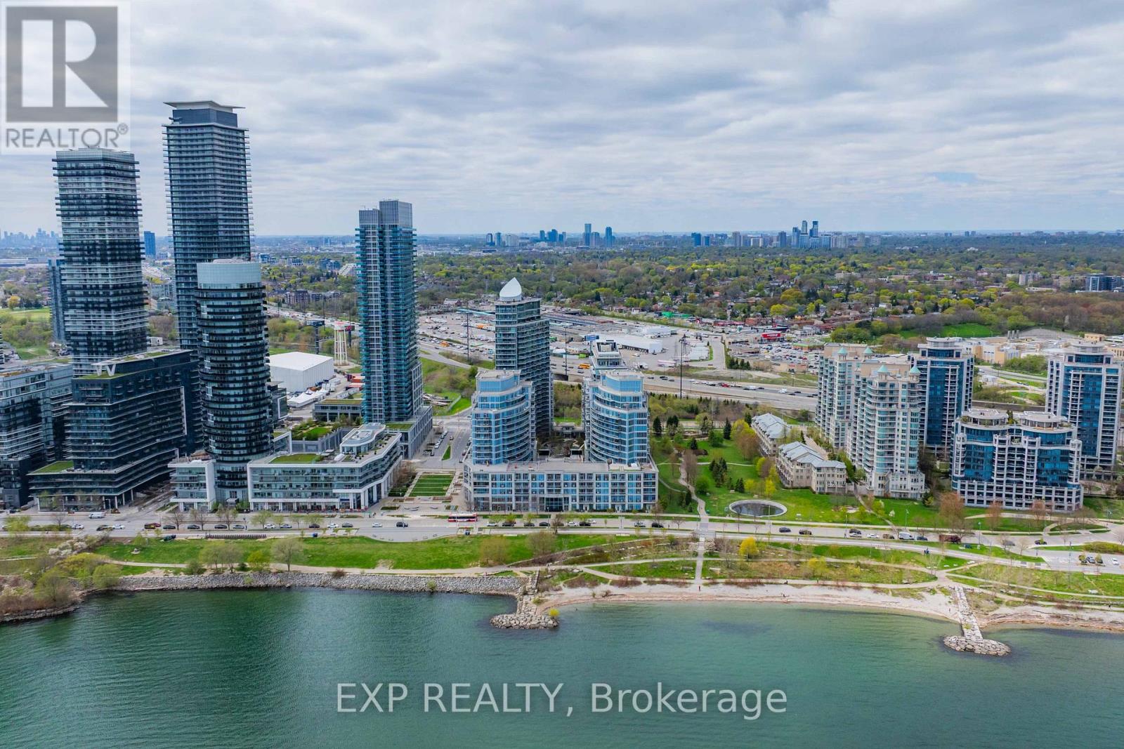 1003 - 2119 Lakeshore Boulevard W, Toronto, Ontario  M8V 7A1 - Photo 1 - W12138586