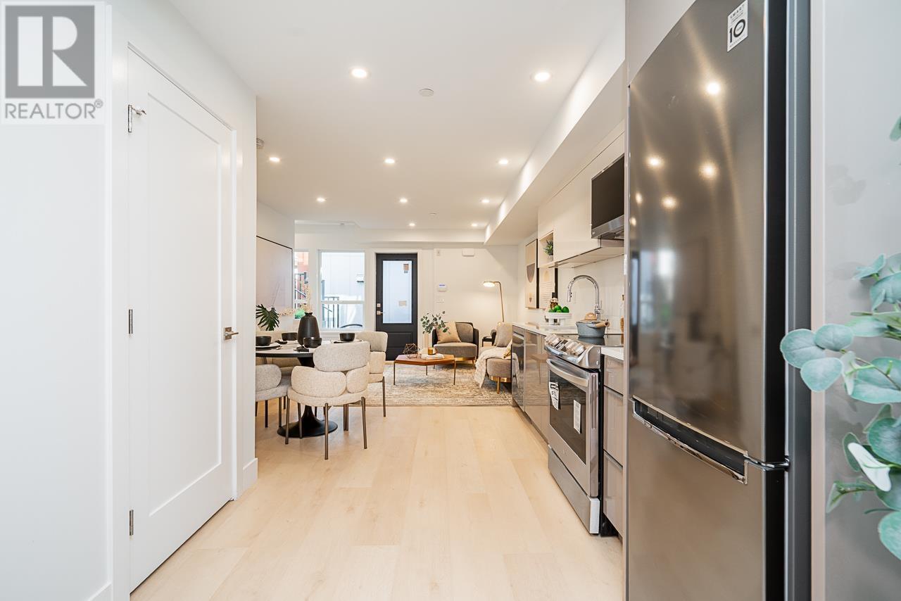 2 434 E 1st Street, North Vancouver, British Columbia  V7L 1B7 - Photo 30 - R3000945