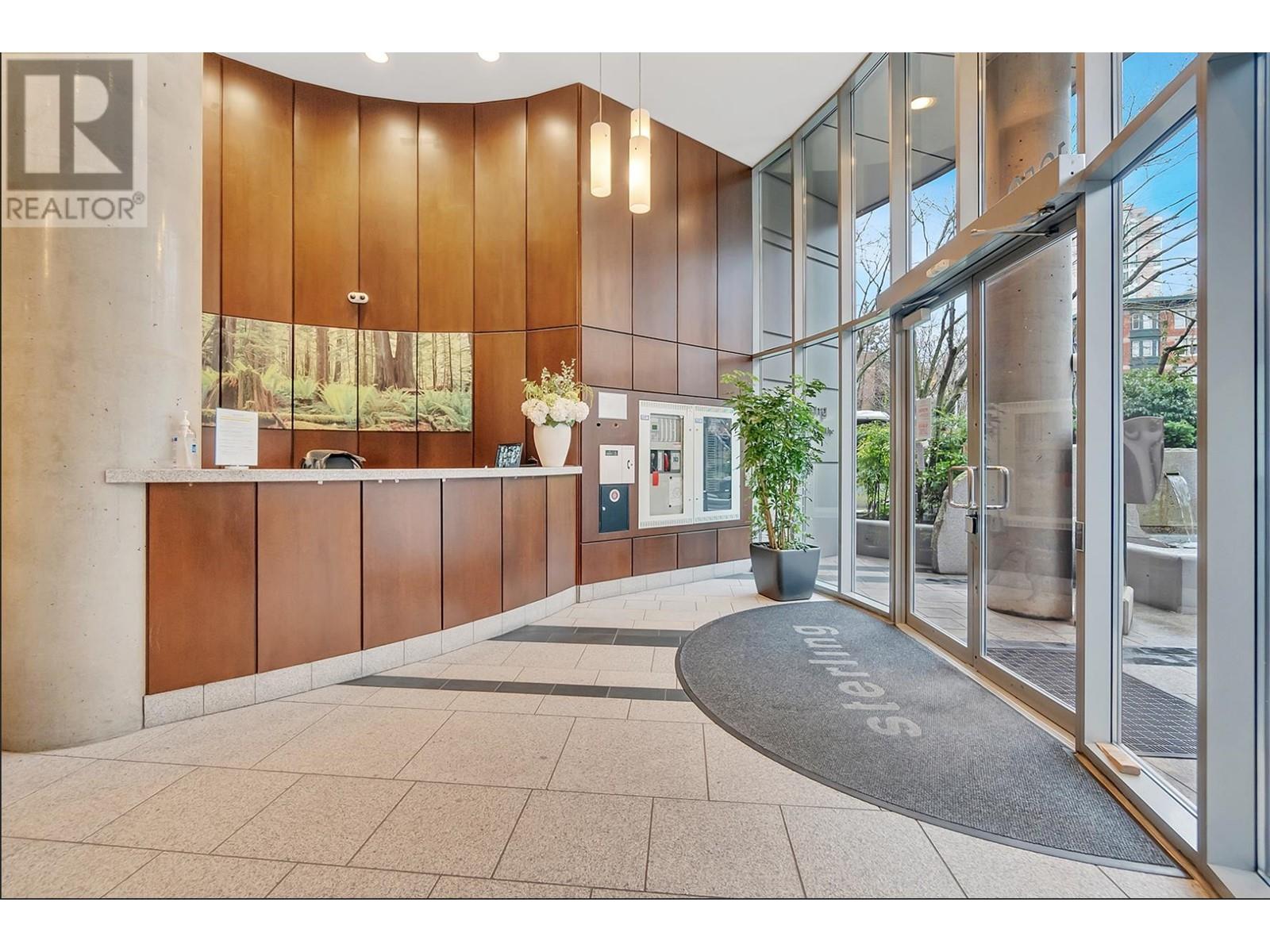 1907 1050 Smithe Street, Vancouver, British Columbia  V6E 4T4 - Photo 2 - R3000976