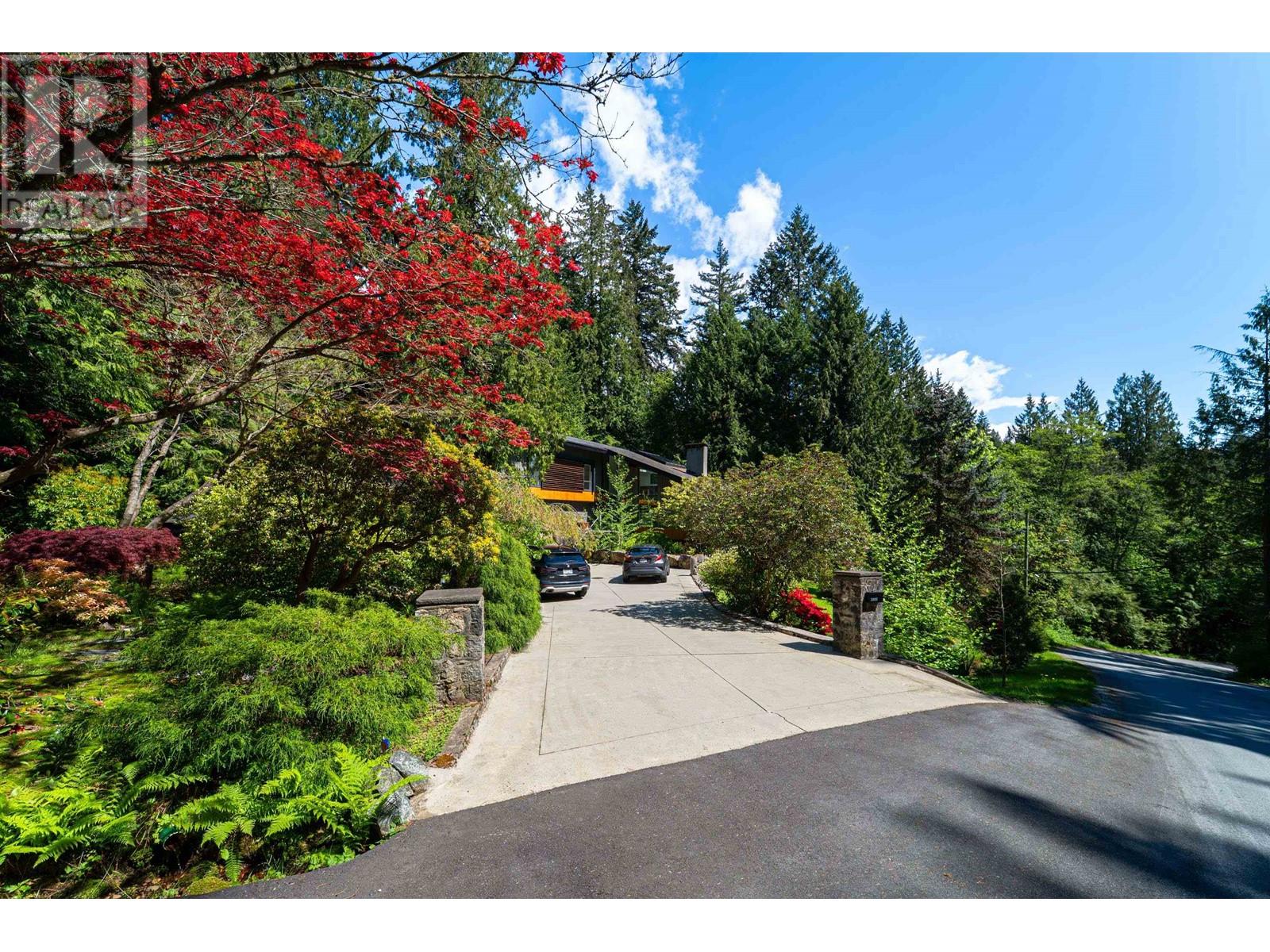 3985 Bayridge Avenue, West Vancouver, British Columbia  V7V 3J6 - Photo 3 - R3000948