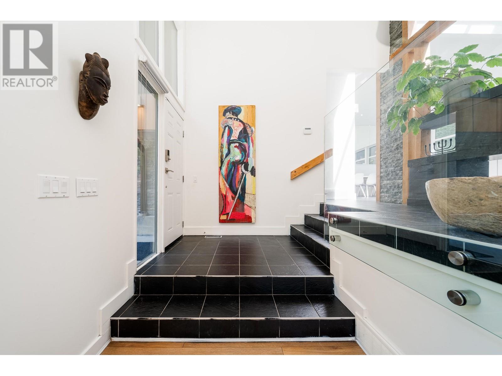 3985 Bayridge Avenue, West Vancouver, British Columbia  V7V 3J6 - Photo 6 - R3000948