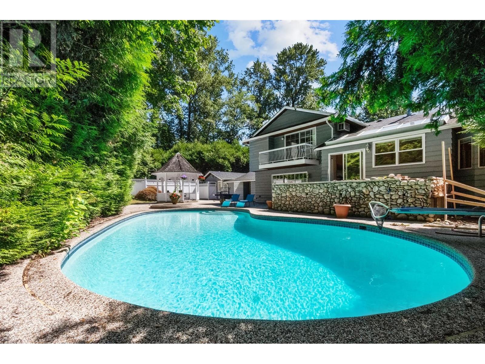 2453 PHILLIPS PLACE, Burnaby, British Columbia
