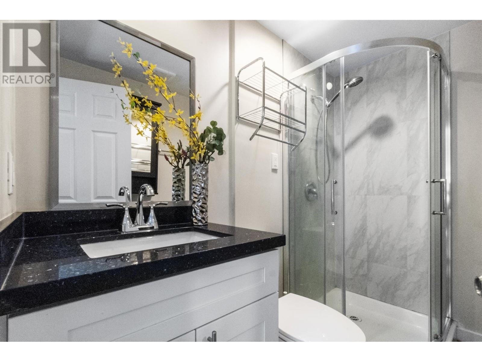 2453 Phillips Place, Burnaby, British Columbia  V5A 2W1 - Photo 20 - R3000952
