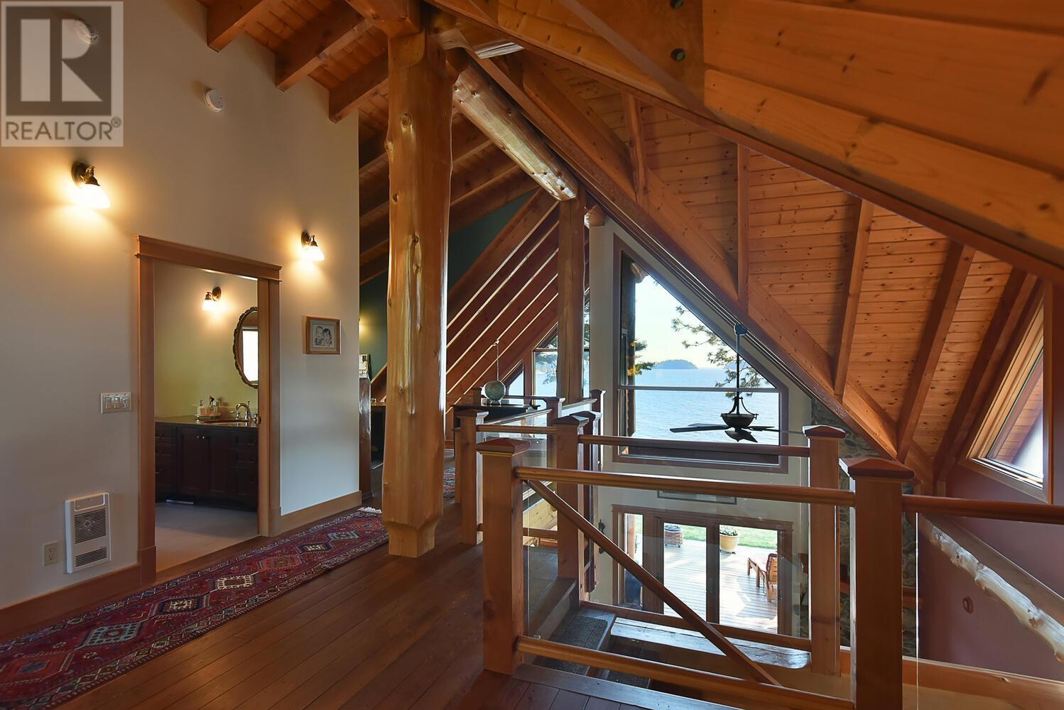 667 Franklin Road, Gibsons, British Columbia  V0N 1V8 - Photo 21 - R3000966