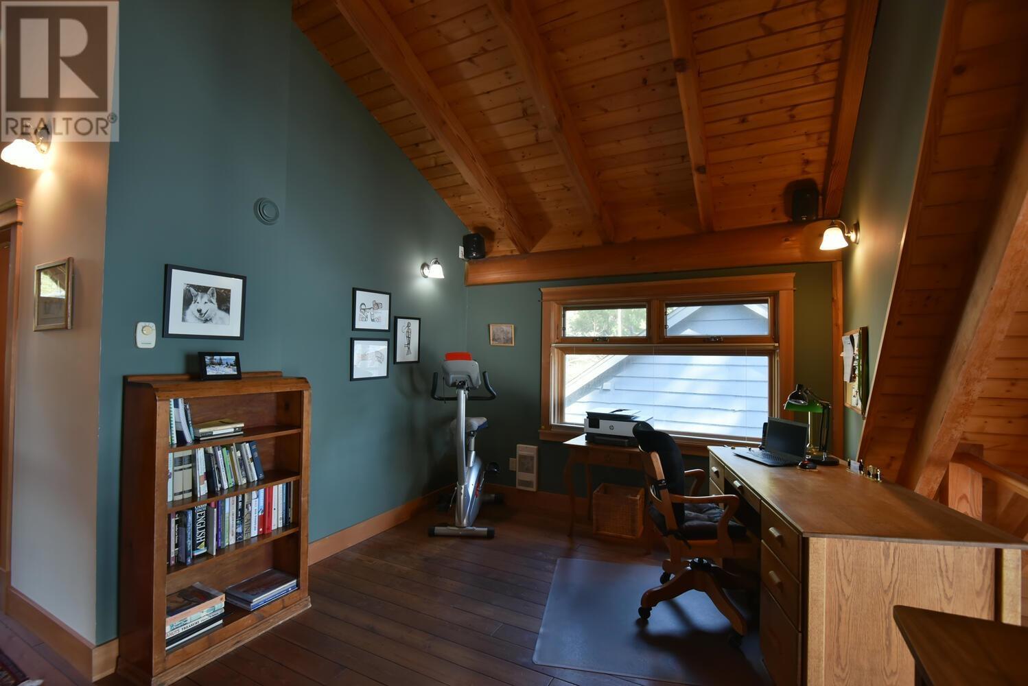 667 Franklin Road, Gibsons, British Columbia  V0N 1V8 - Photo 25 - R3000966
