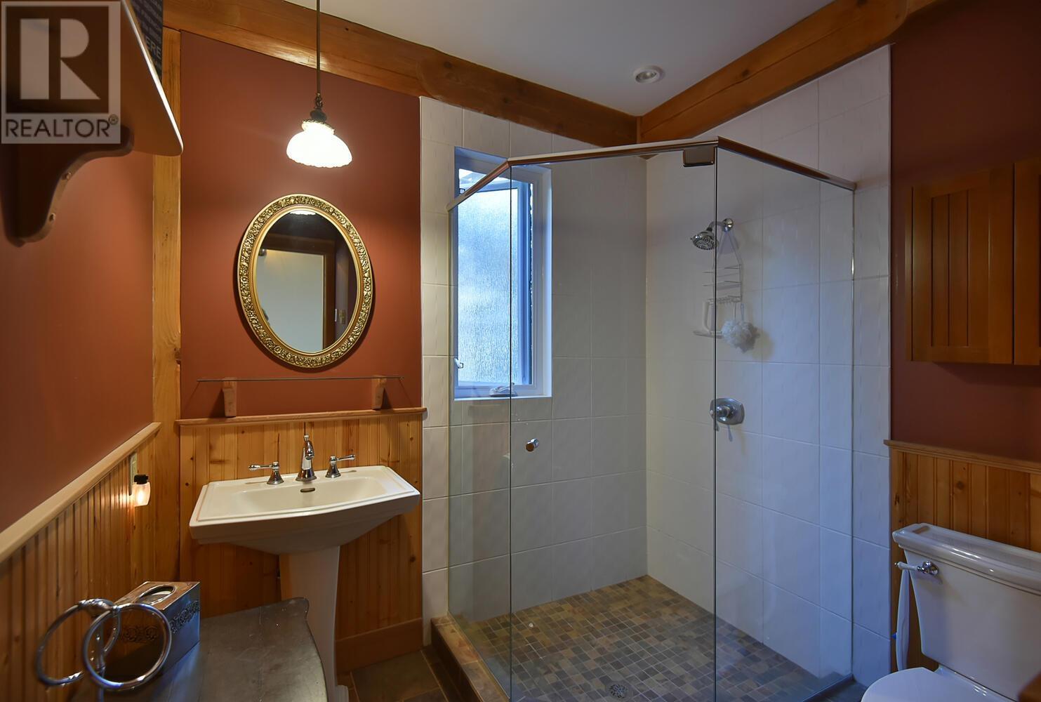 667 Franklin Road, Gibsons, British Columbia  V0N 1V8 - Photo 29 - R3000966