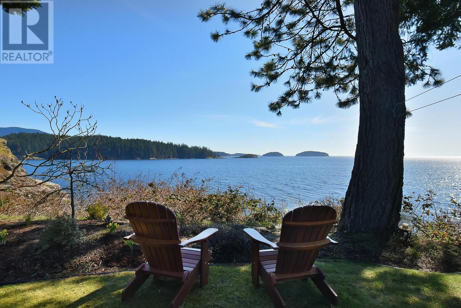 667 Franklin Road, Gibsons, British Columbia  V0N 1V8 - Photo 9 - R3000966