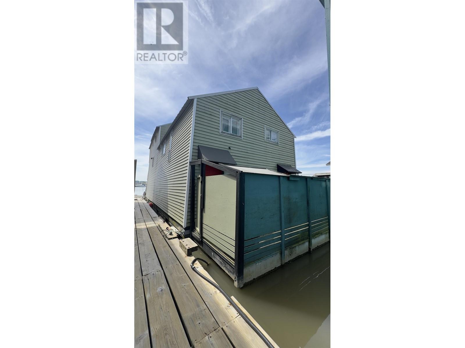 111 8191 River Road, Richmond, British Columbia  V6X 1X8 - Photo 2 - R3000977