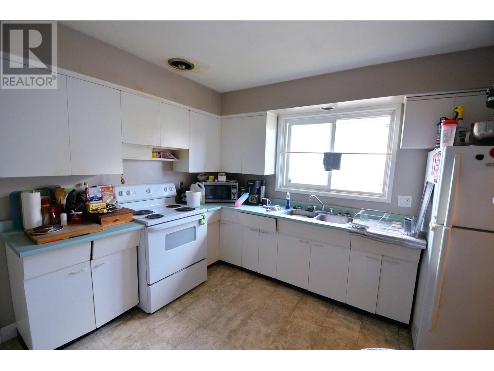 Property at 288 NICHOLSON STREET image 5