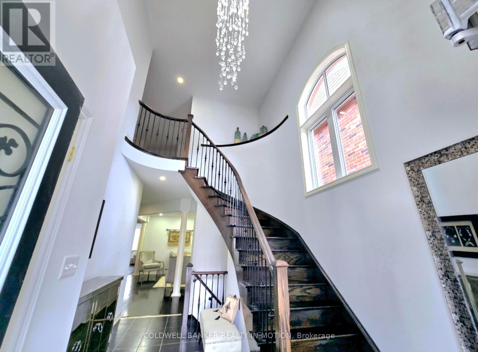 474 Cedric Terrace, Milton (Ha Harrison), Ontario  L9T 8P8 - Photo 6 - W12137909