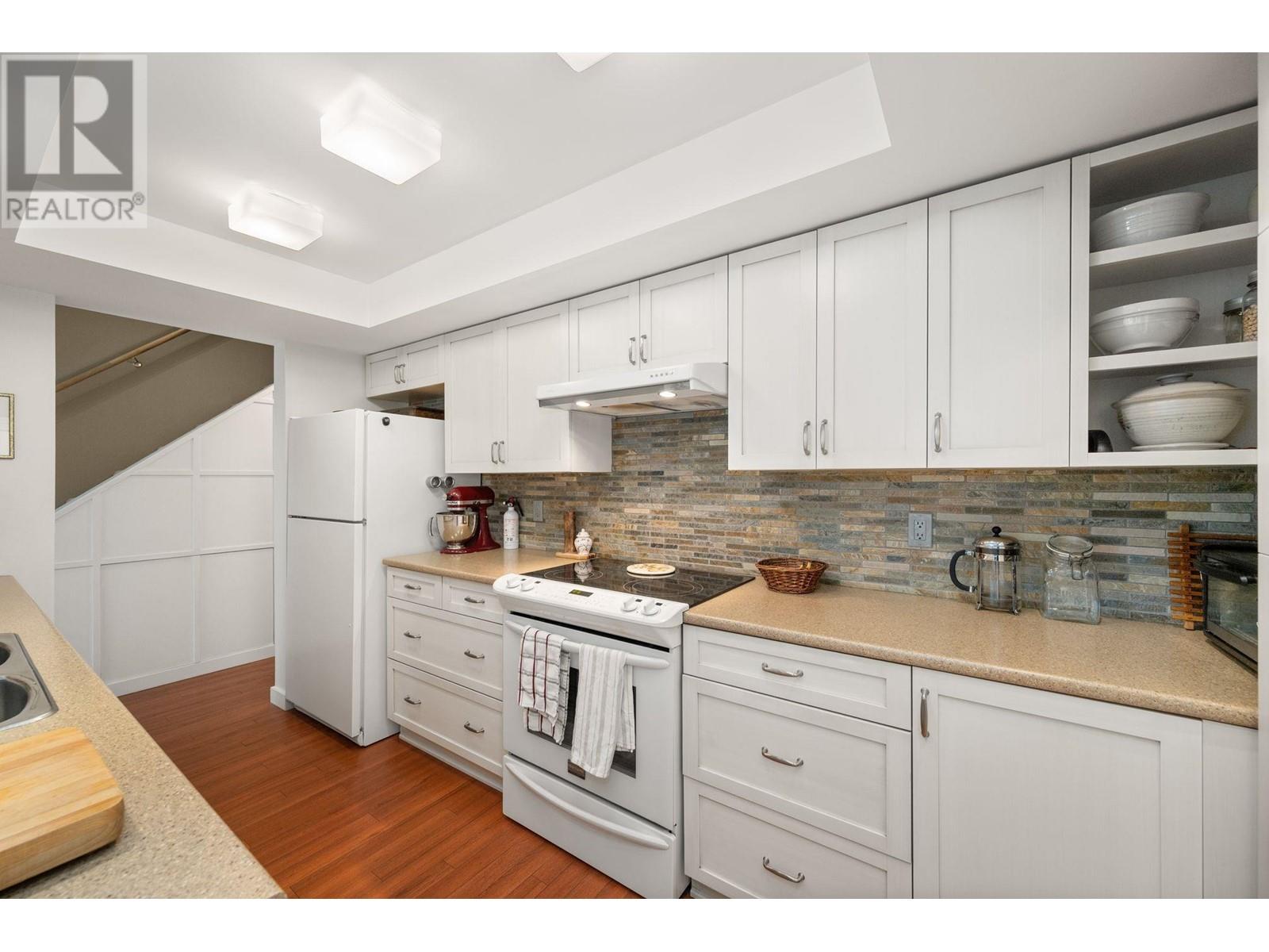 4 1949 W 8th Avenue, Vancouver, British Columbia  V6J 1W2 - Photo 12 - R3000346