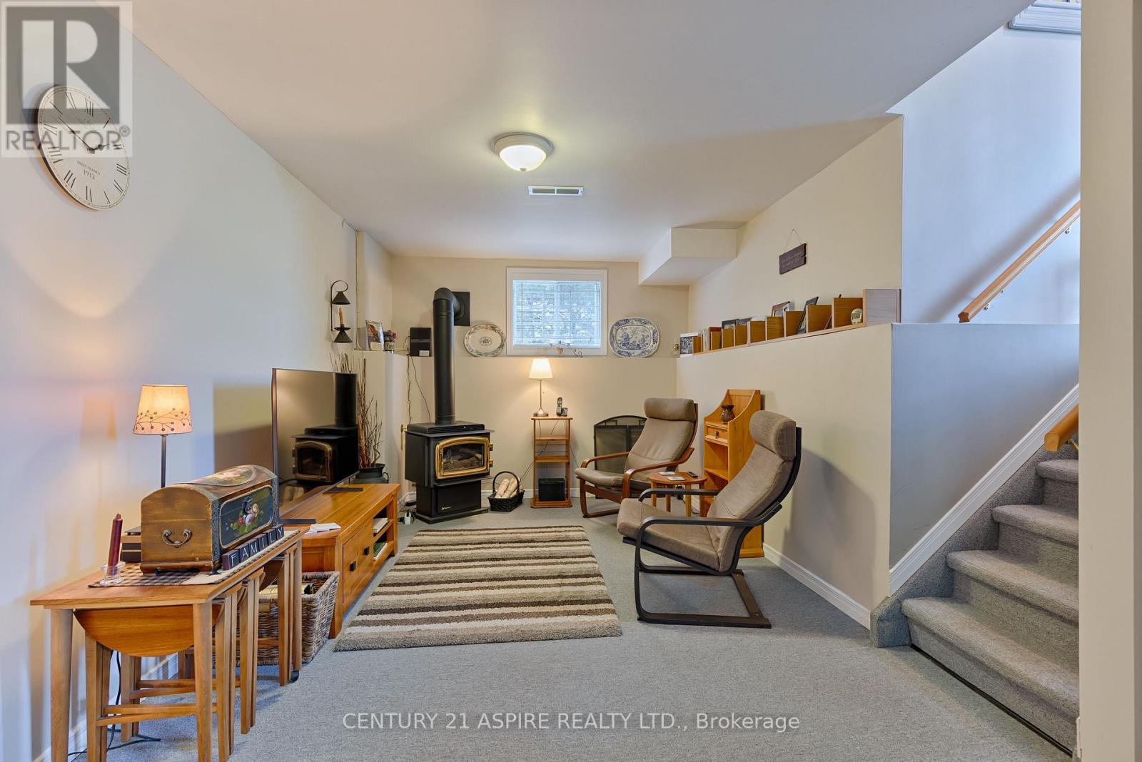 350 Matheson Drive, Pembroke, Ontario  K8A 8L9 - Photo 31 - X12138572