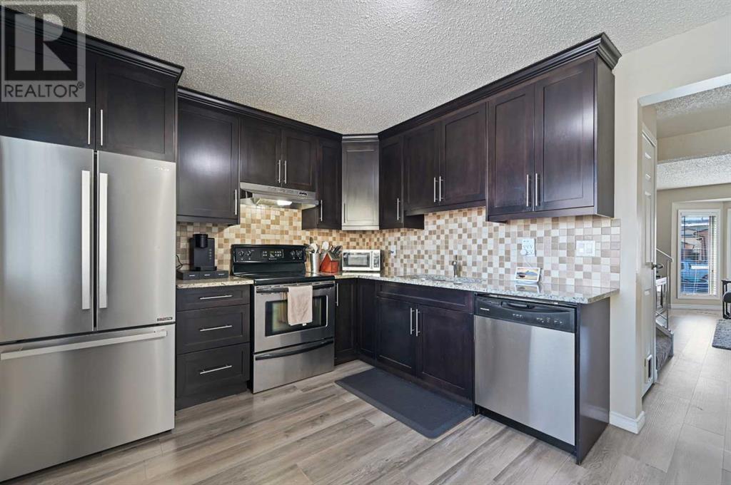 Property at 950 Berkley Drive NW image 3