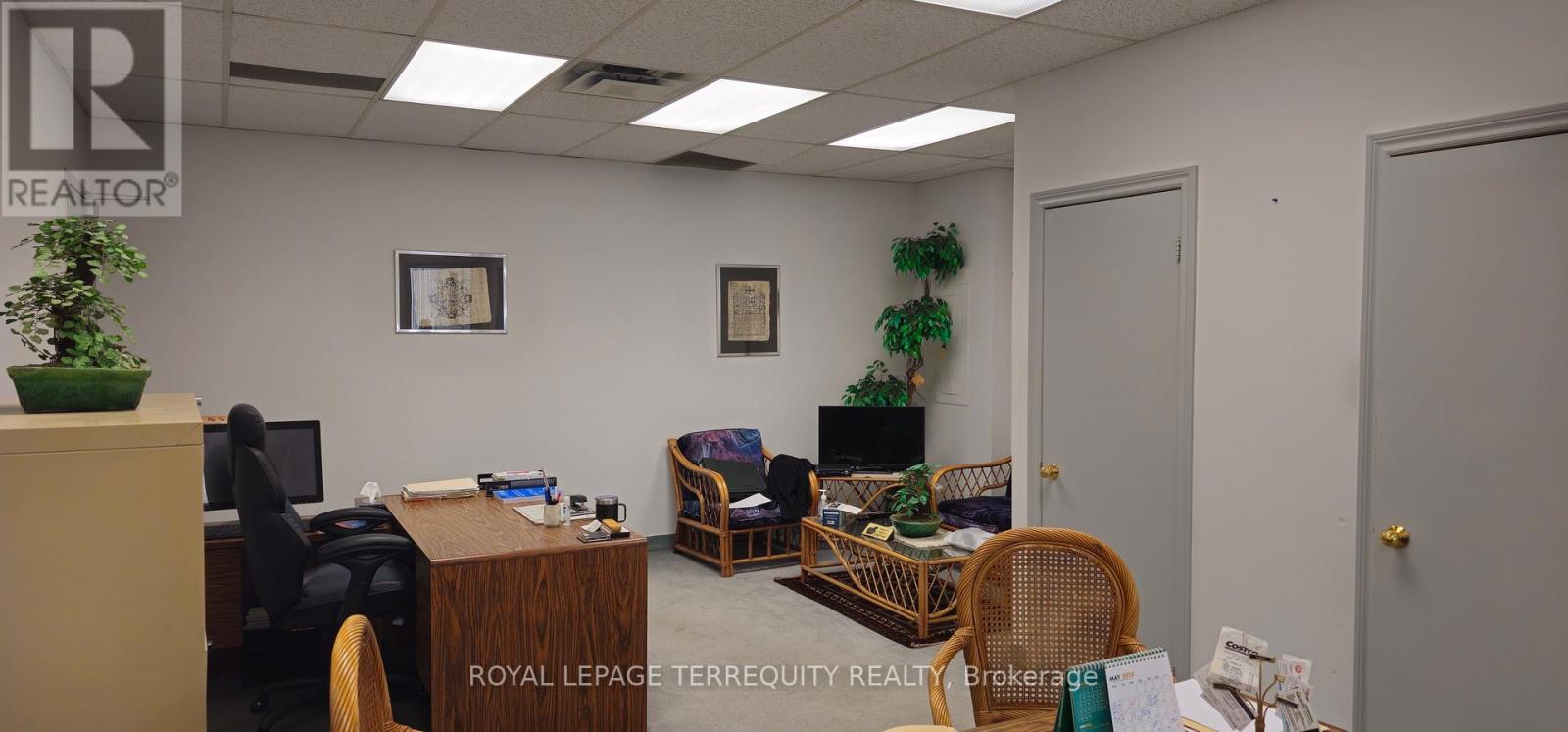 605 - 255 Duncan Mill Road, Toronto (St. Andrew-Windfields), Ontario  M3B 3H9 - Photo 17 - C12138451