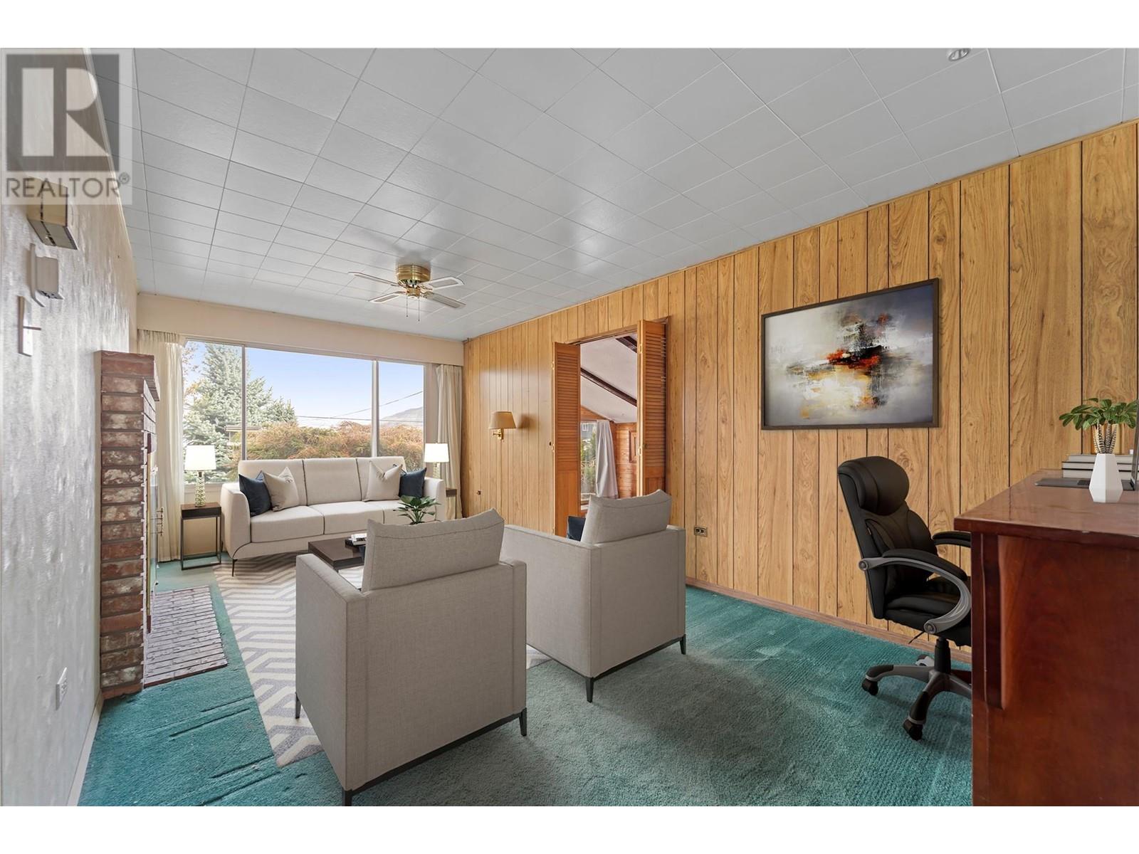 Property at 638 GRANDVIEW Terrace image 5