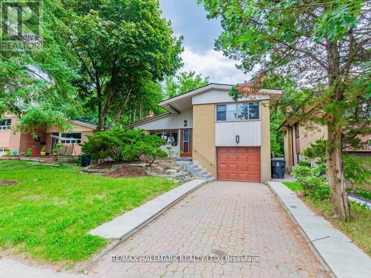 Upper - 901 Brimorton Drive, Toronto, Ontario  M1G 2T8 - Photo 1 - E12138404