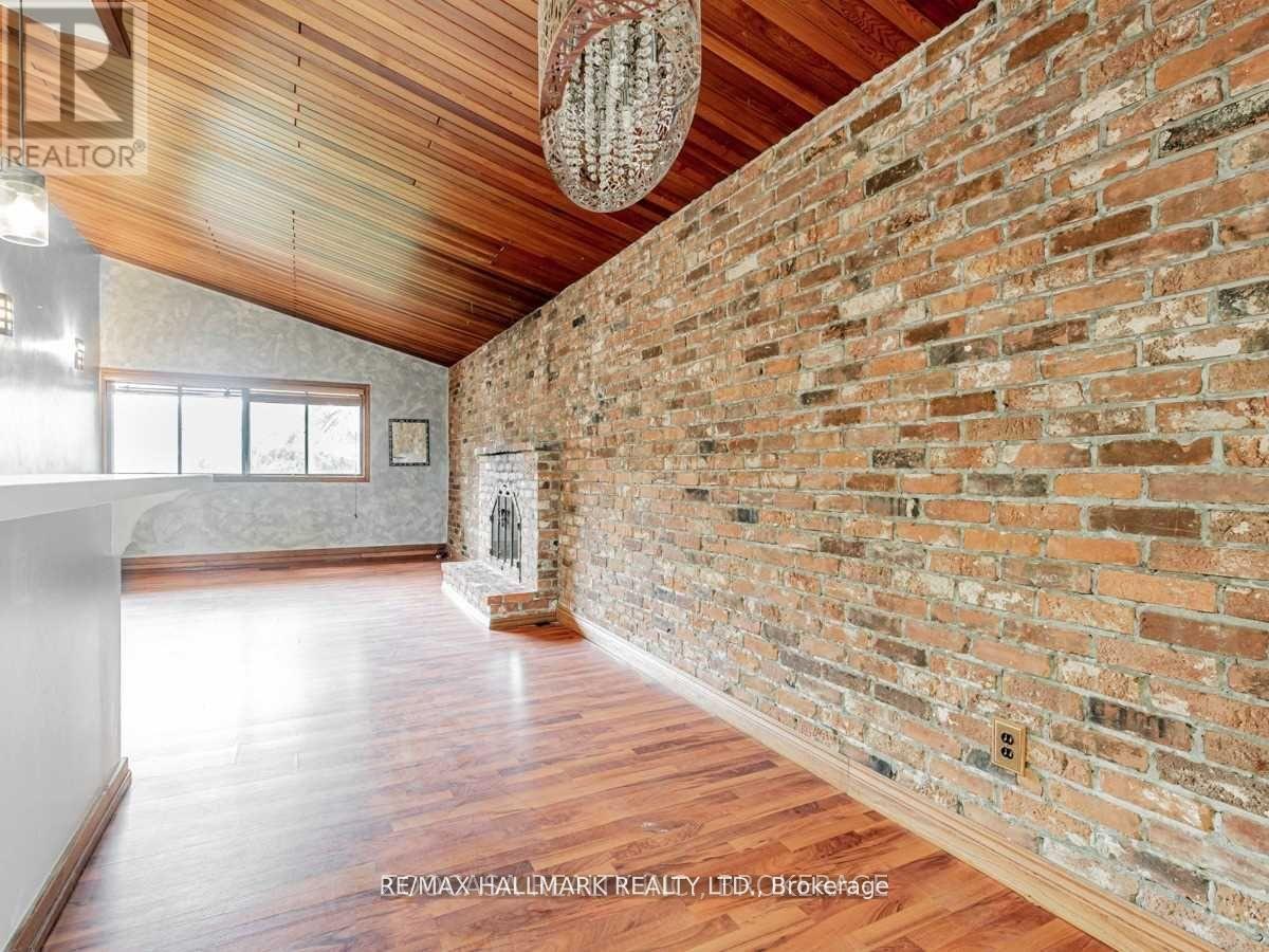 Upper - 901 Brimorton Drive, Toronto, Ontario  M1G 2T8 - Photo 11 - E12138404