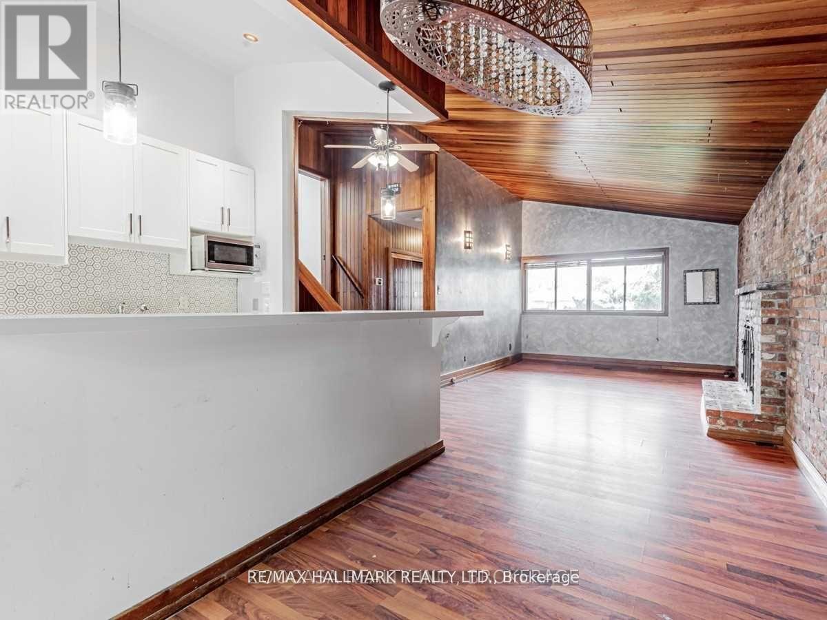 Upper - 901 Brimorton Drive, Toronto, Ontario  M1G 2T8 - Photo 12 - E12138404