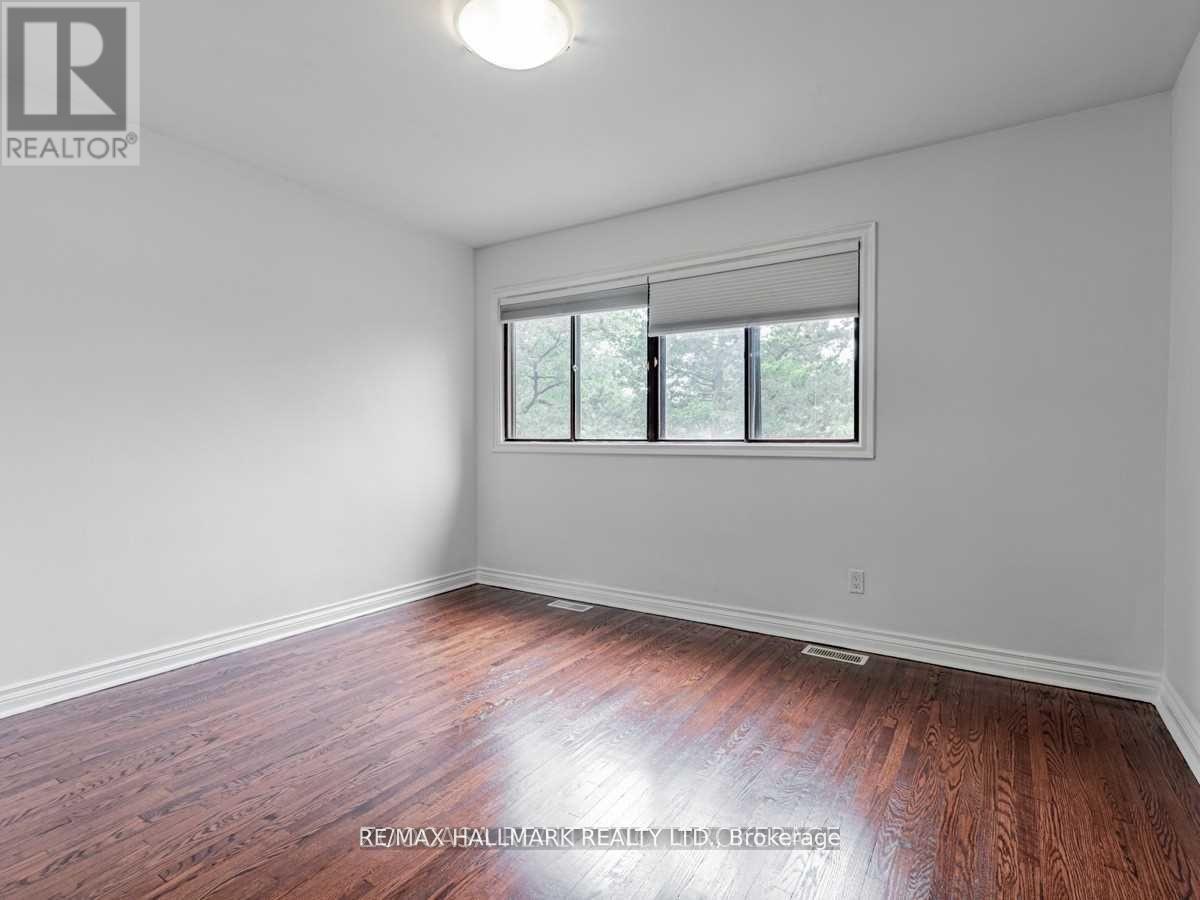 Upper - 901 Brimorton Drive, Toronto, Ontario  M1G 2T8 - Photo 22 - E12138404