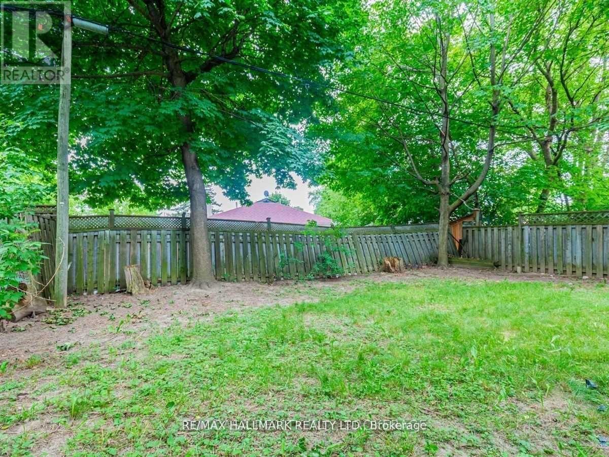 Upper - 901 Brimorton Drive, Toronto, Ontario  M1G 2T8 - Photo 26 - E12138404