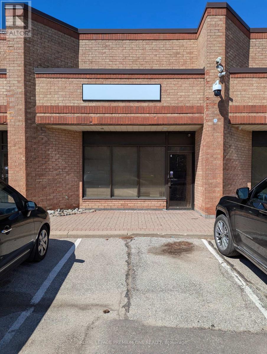Property at 4 - 71 SILTON ROAD E image 1