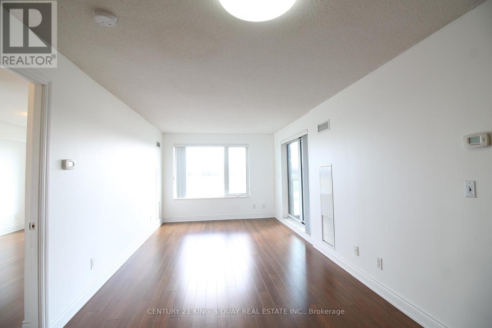 608 - 273 South Park Road, Markham, Ontario  L3T 0B5 - Photo 3 - N12138503