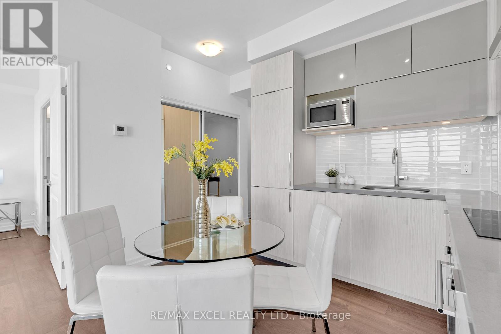 1411 - 10 Rouge Valley Drive W, Markham, Ontario  L6G 0G9 - Photo 11 - N12138528