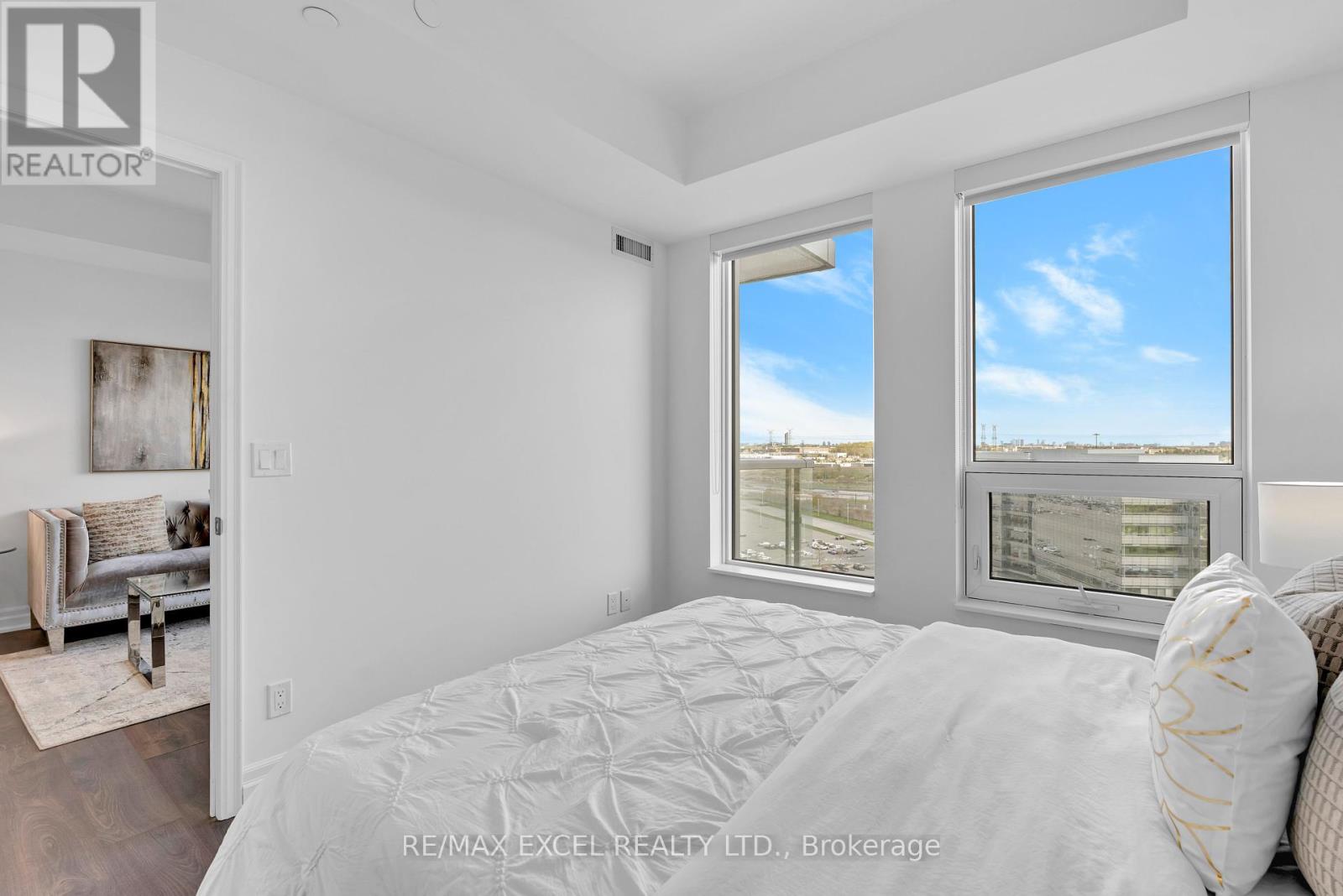 1411 - 10 Rouge Valley Drive W, Markham, Ontario  L6G 0G9 - Photo 17 - N12138528