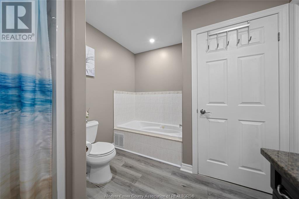 1535 Maple Avenue, Lasalle, Ontario  N9J 3L3 - Photo 27 - 25011636