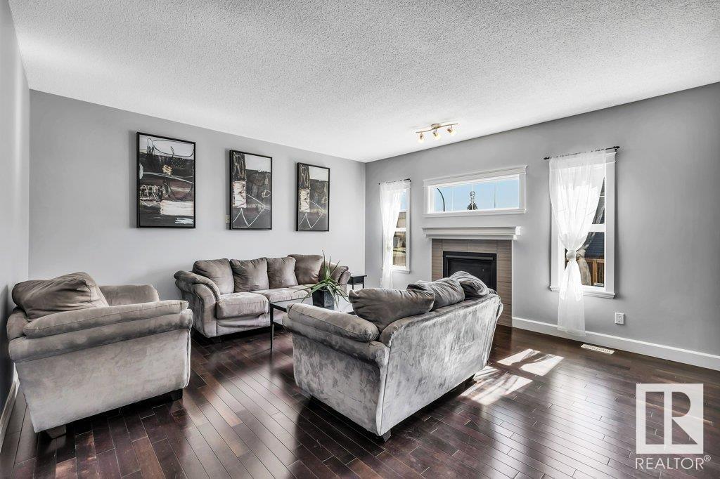 Property at 17028 78 ST NW image 1