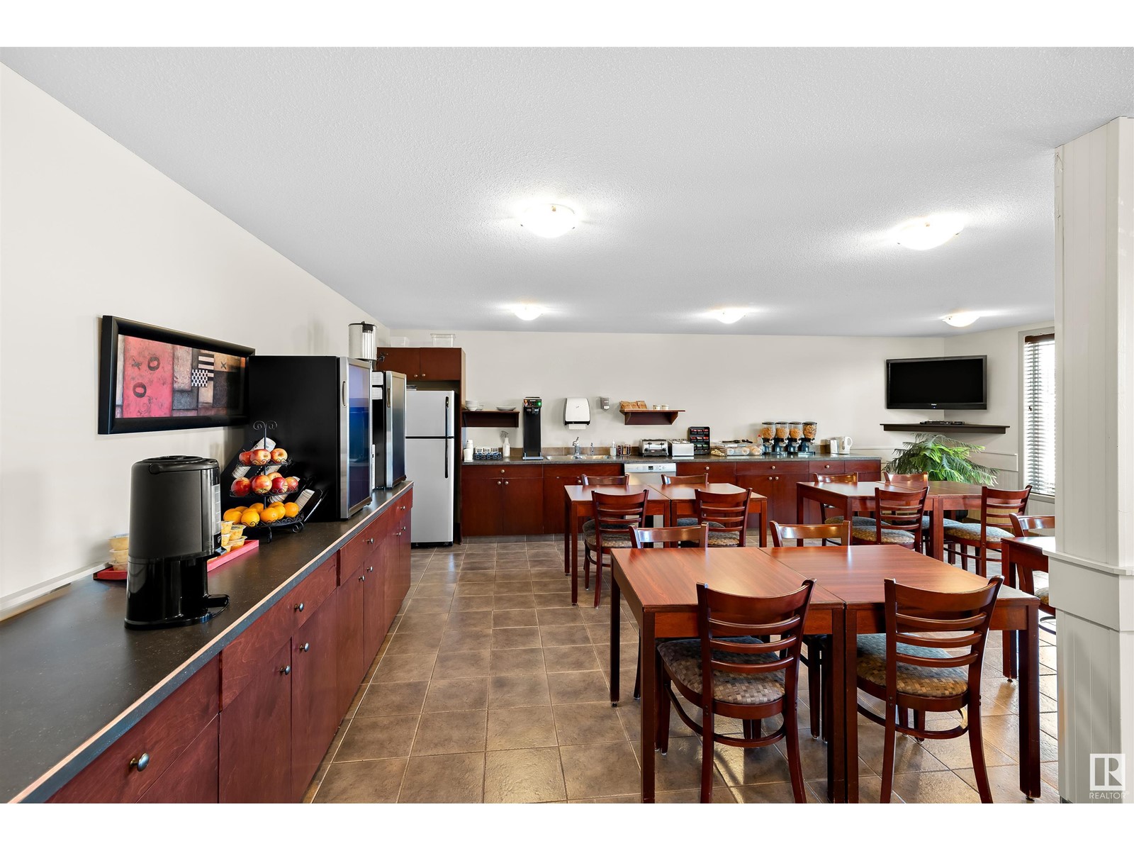 4303 49 St, Hardisty, Alberta  T0B 1V0 - Photo 10 - E4435616