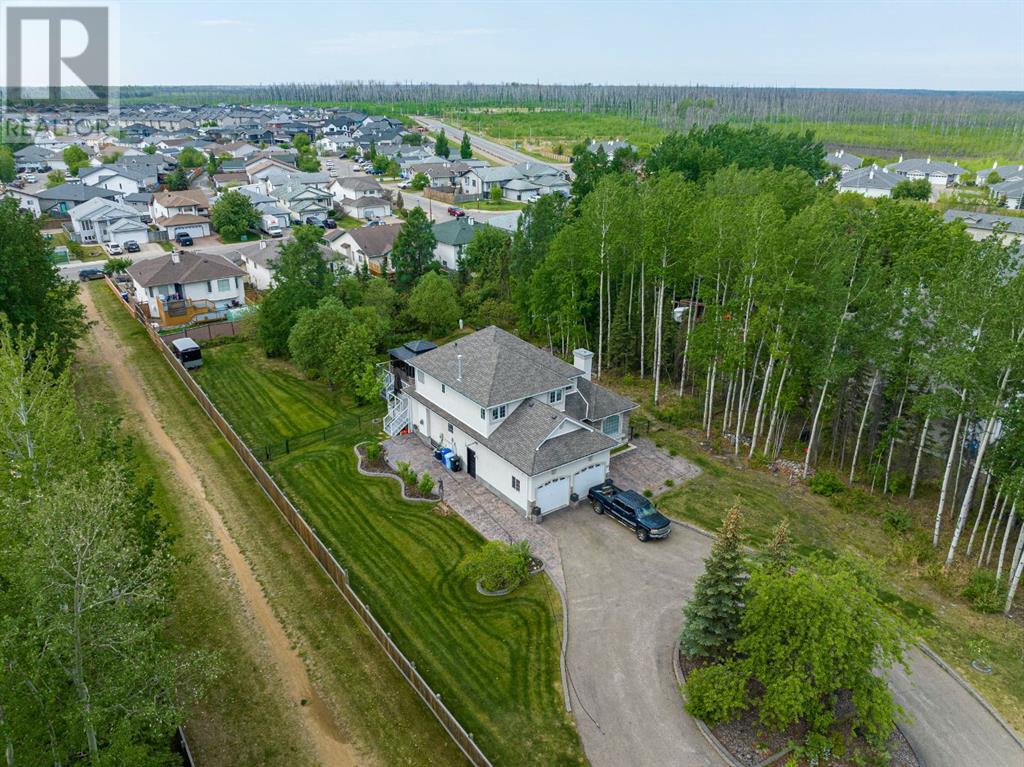 Property at 113 Wood Buffalo Way image 2