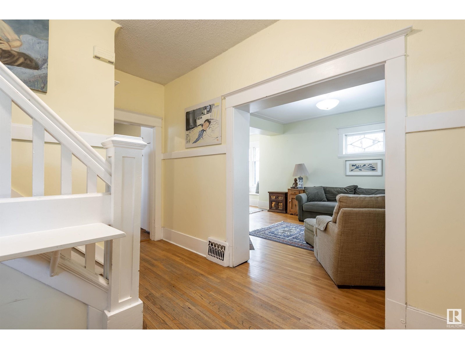 9924 87 Av Nw, Edmonton, Alberta  T6E 2N7 - Photo 8 - E4435653