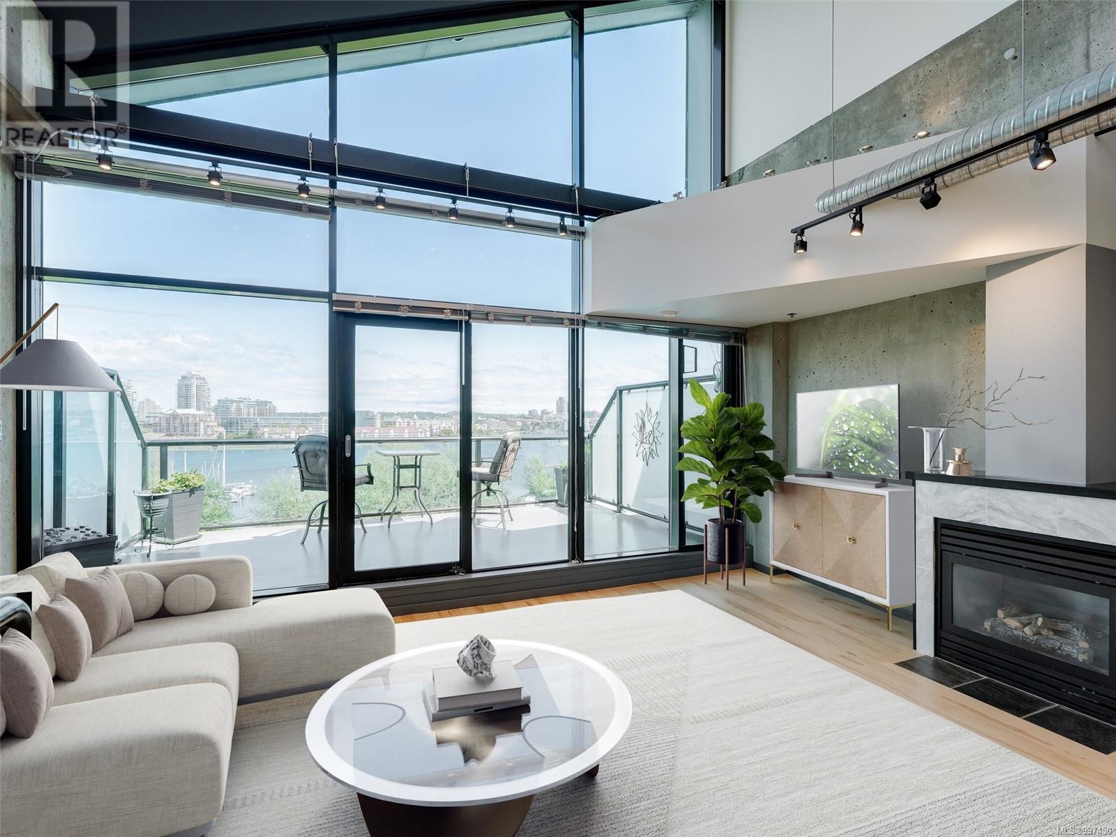 PH4 21 Erie St, victoria, British Columbia