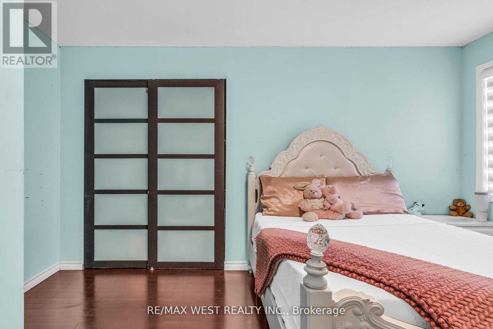 89 Beaconsfield Avenue, Brampton, Ontario  L6Y 4R6 - Photo 27 - W12138410