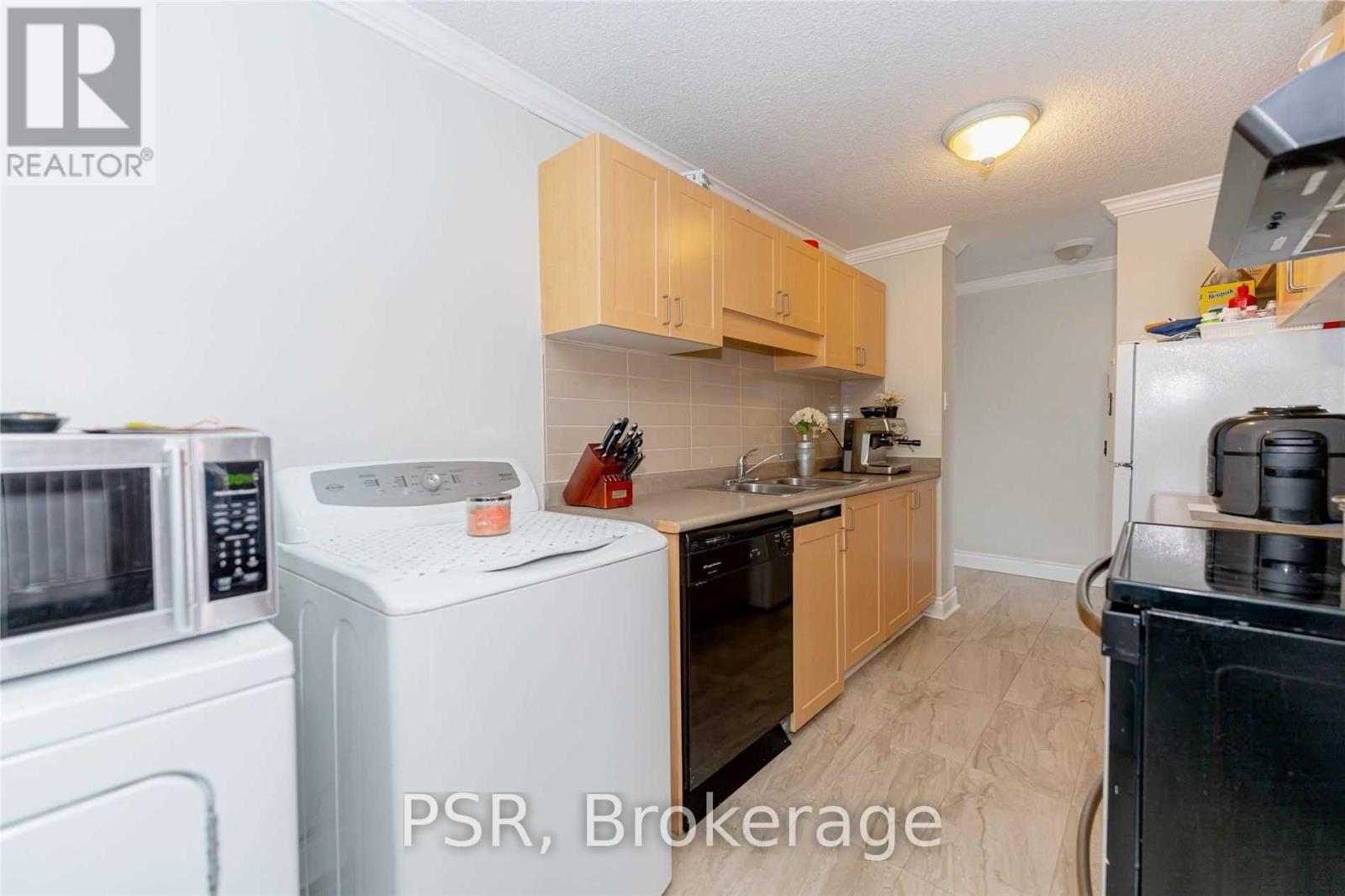 705 - 2900 Battleford Road, Mississauga, Ontario  L5N 2V9 - Photo 19 - W12138432