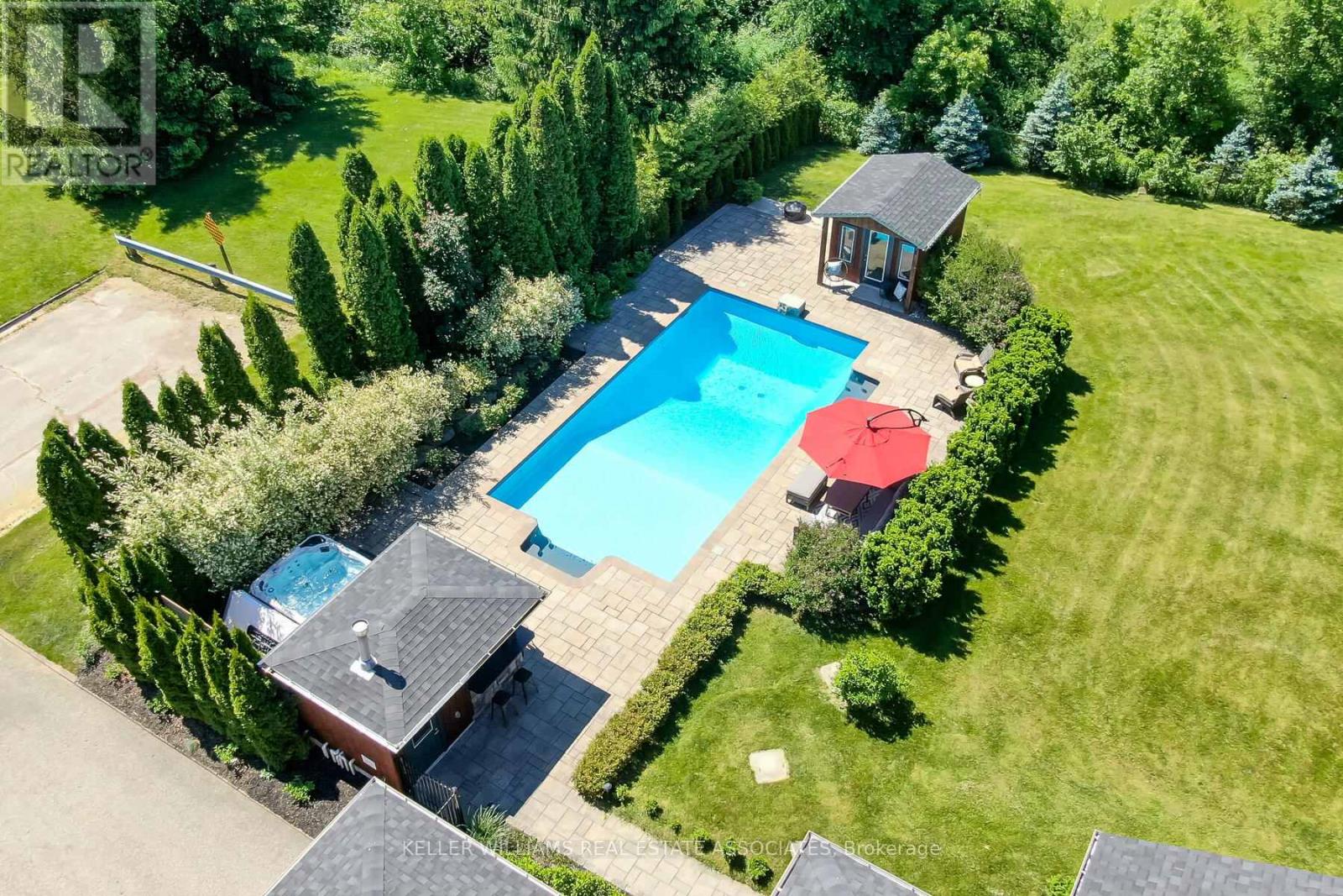 17 Oak Ridge Drive, Halton Hills, Ontario  L7G 5G6 - Photo 40 - W12138509