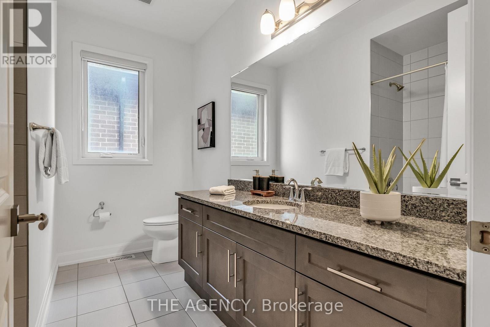 3045 William Cutmore Boulevard, Oakville, Ontario  L6H 3S2 - Photo 18 - W12138524
