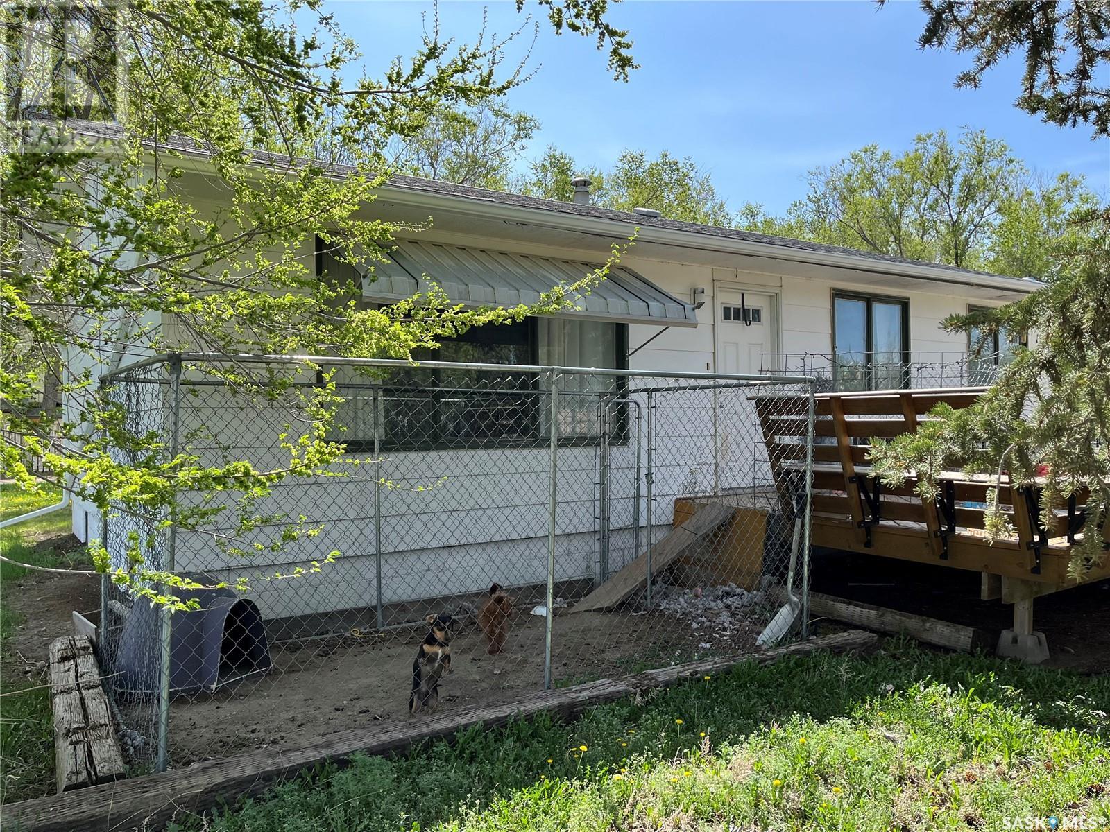 112 Edward Street, Hazenmore, Saskatchewan  S0H 1C0 - Photo 2 - SK005356