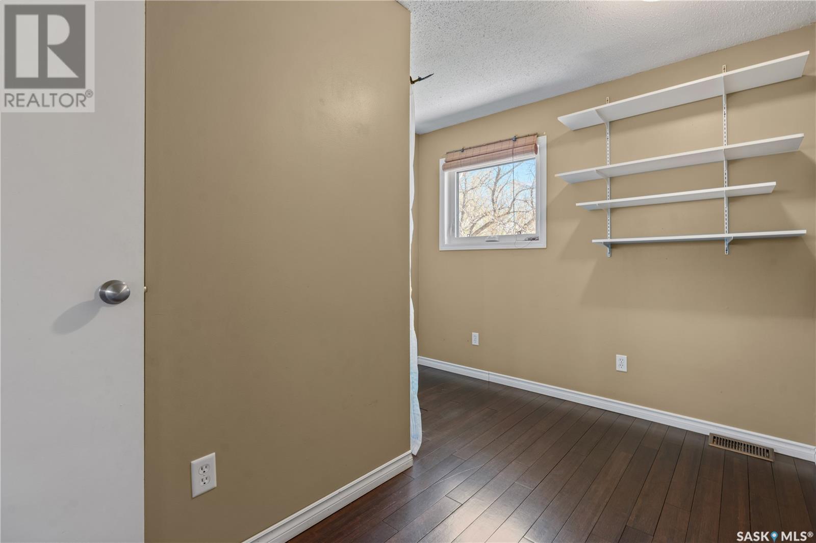 2060 Queen Street, Regina, Saskatchewan  S4T 4C1 - Photo 21 - SK005355