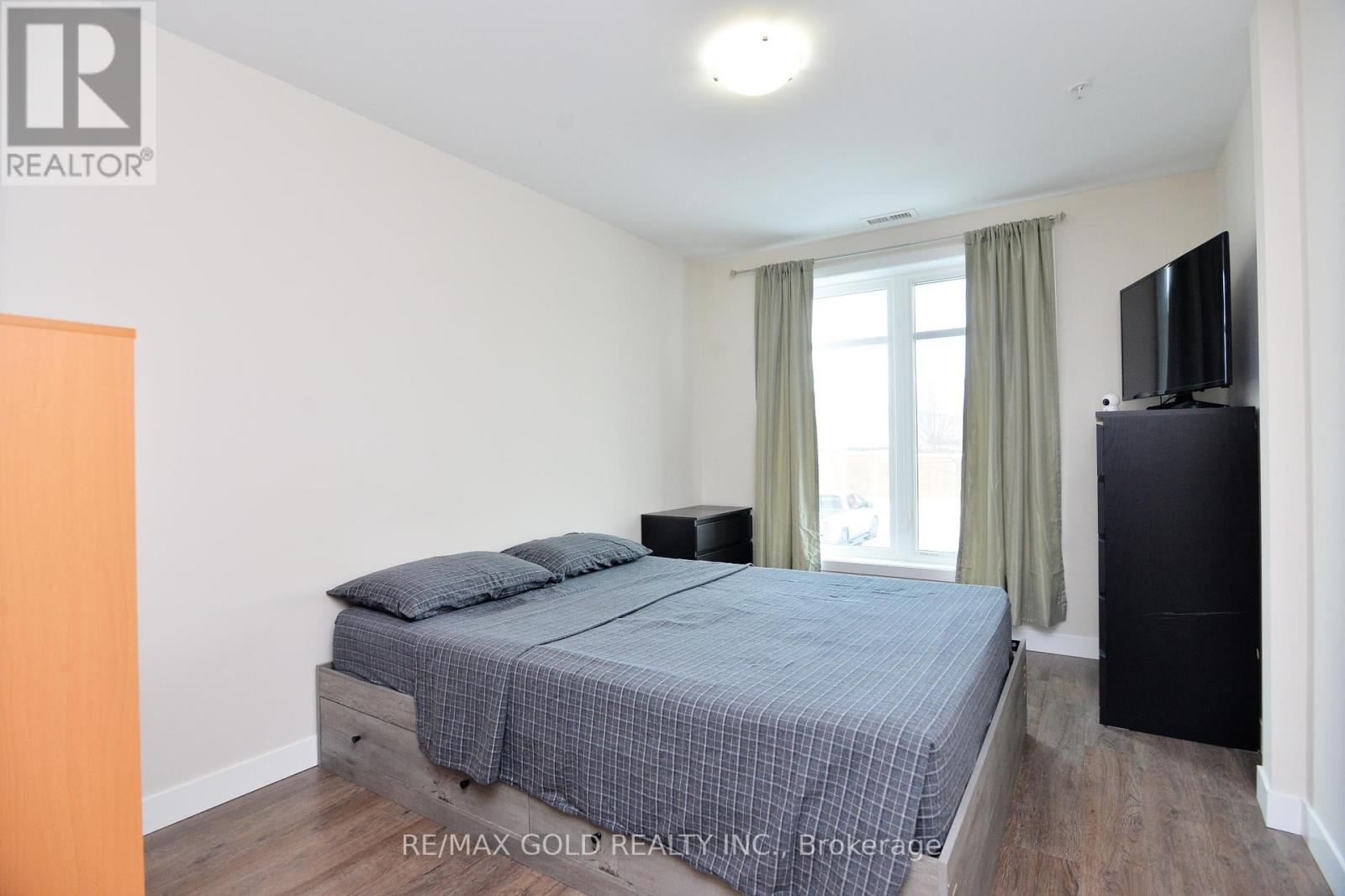 107 - 175 Commonwealth Street, Kitchener, Ontario  N2E 0H4 - Photo 13 - X12138463