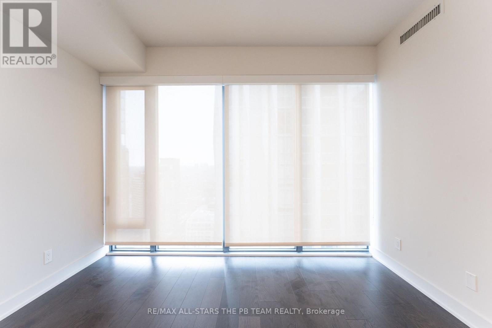 3101 - 8 Cumberland Street, Toronto, Ontario  M4W 0B6 - Photo 8 - C12138584