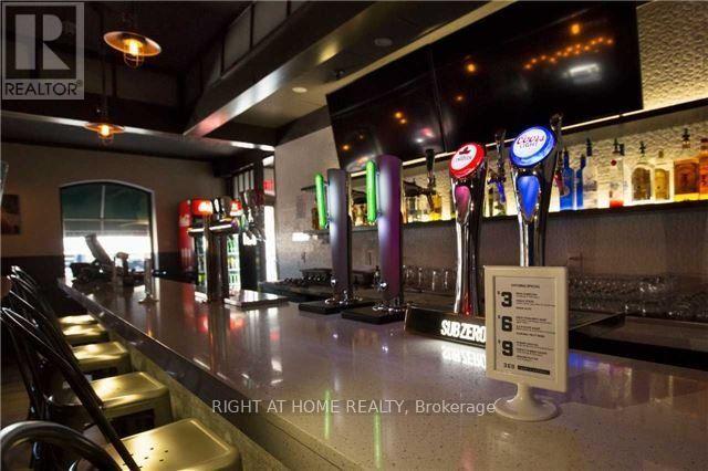 7359 Yonge Street, Markham, Ontario  L3T 2B3 - Photo 5 - N12138567