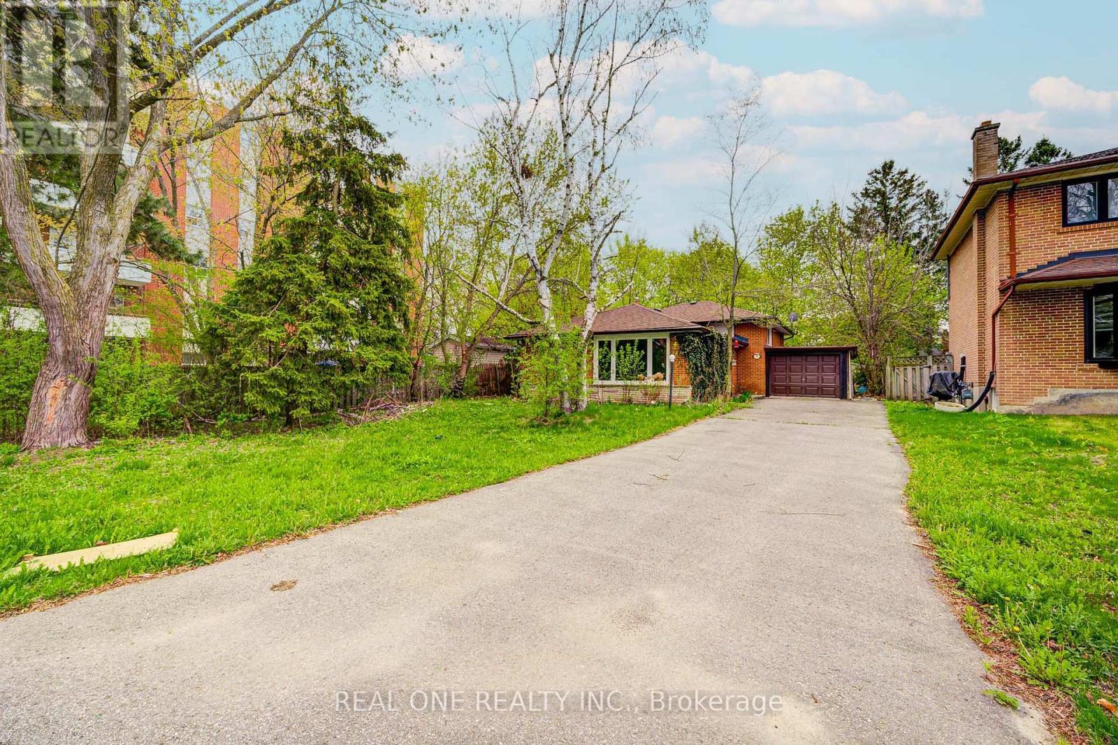 Property at 68 LAVEROCK AVENUE image 1