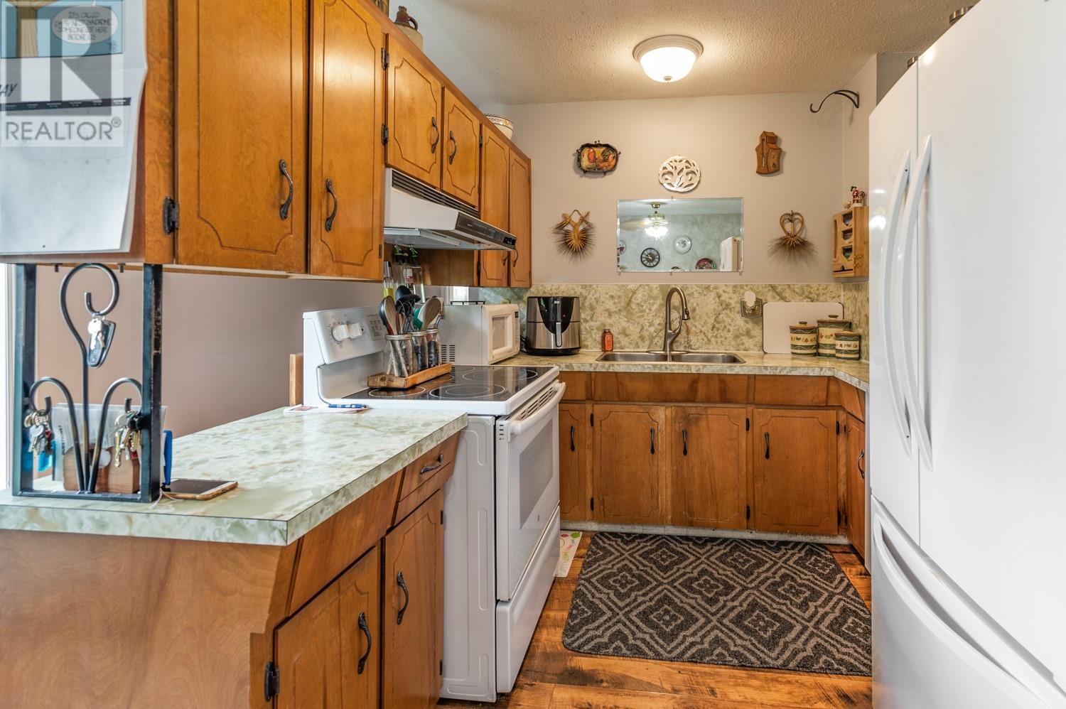 Property at 11179 Deldor Road image 4