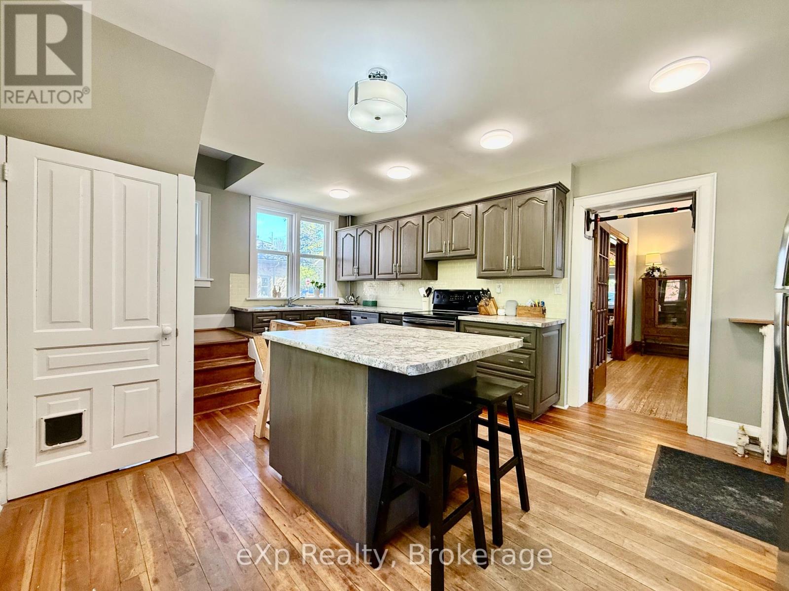 506 9th Avenue, Hanover, Ontario  N4N 2M3 - Photo 14 - X12138691