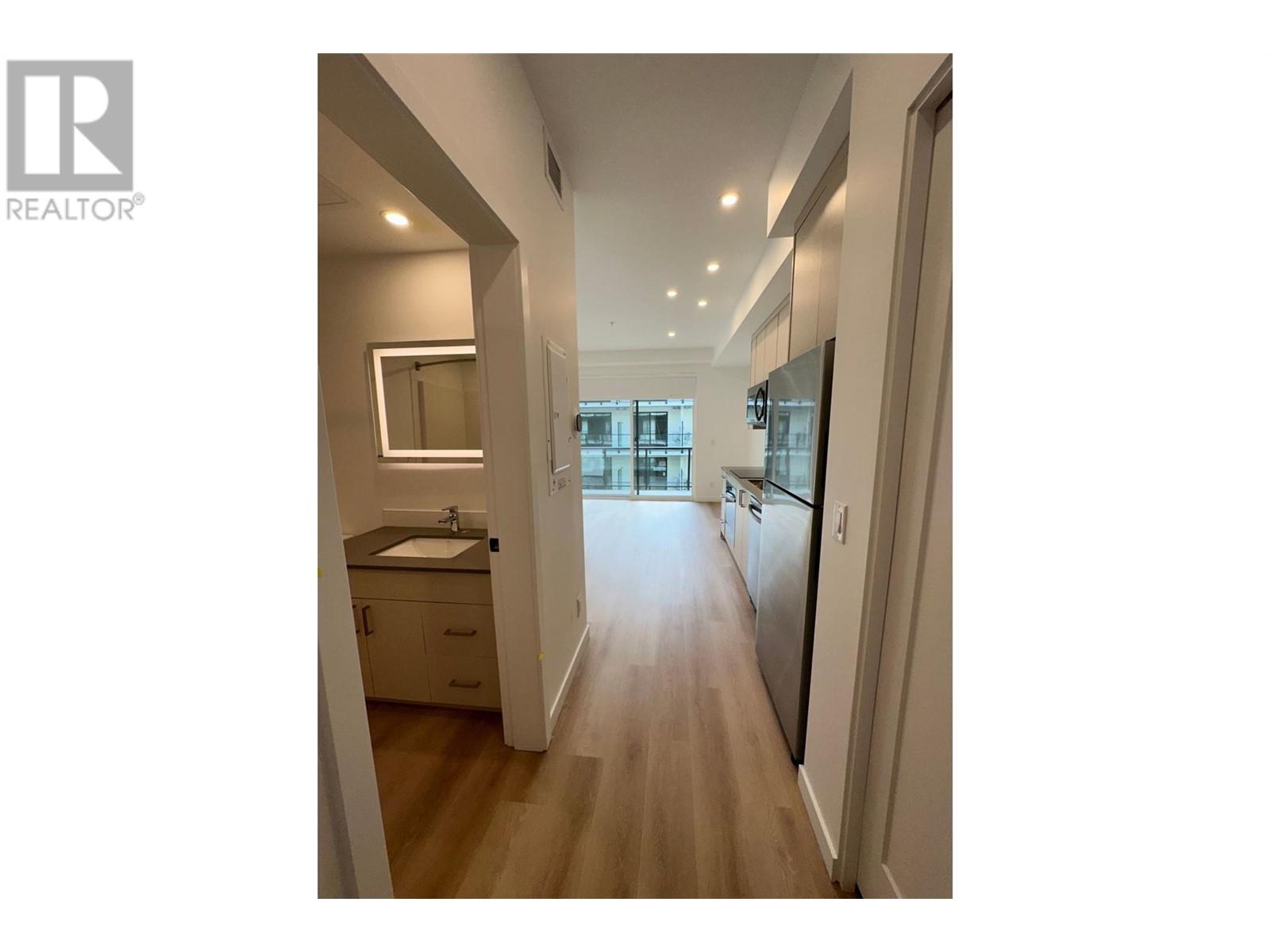 Property at 1274 Devonshire Avenue Unit# 443 image 4