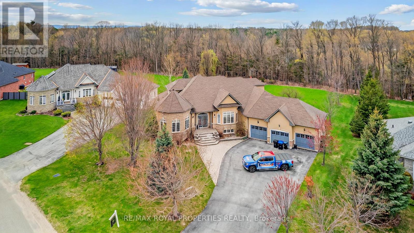 Property at 6 BASSWOOD DRIVE image 2