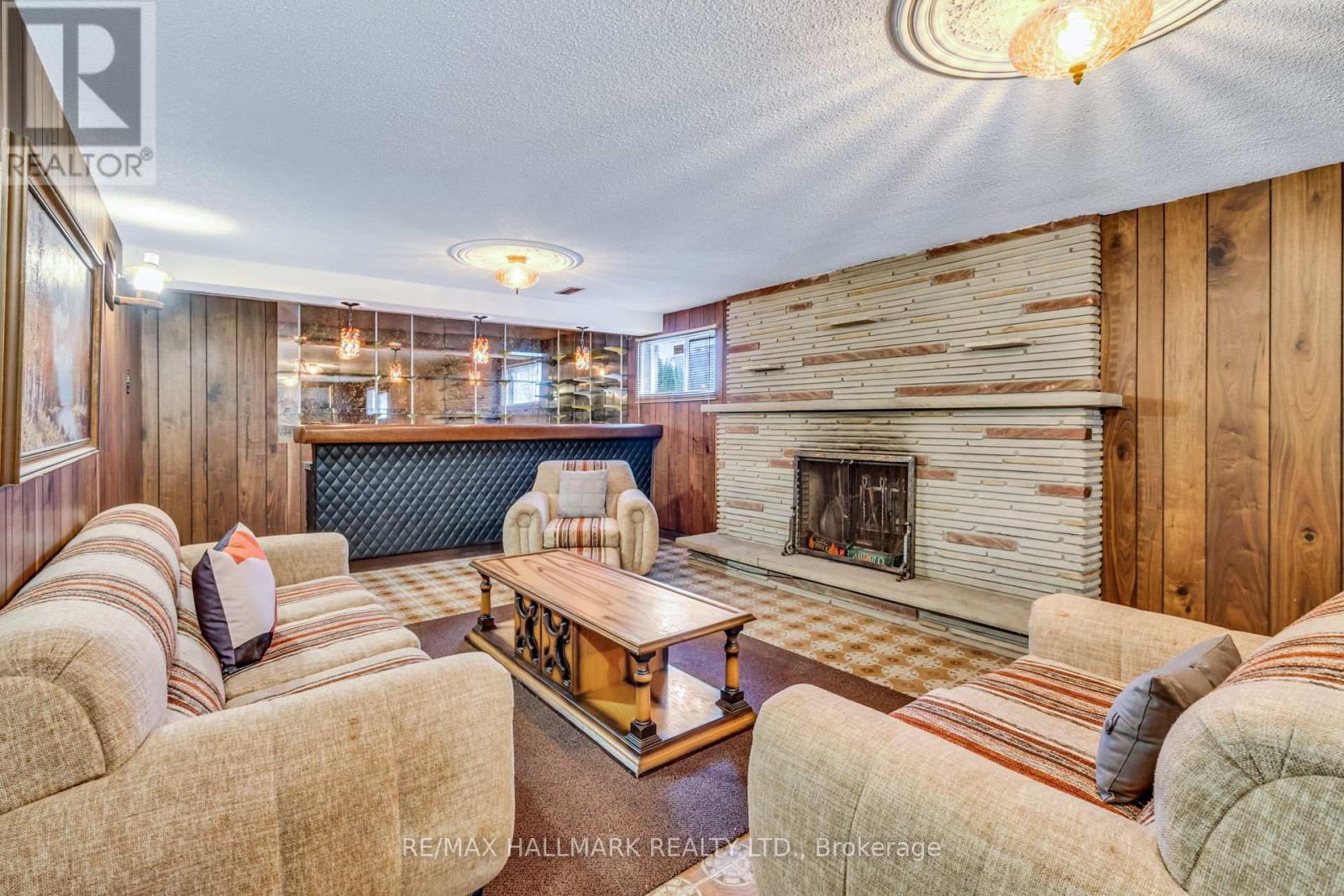 36 Jasmine Road, Toronto, Ontario  M9M 2P9 - Photo 38 - W12138571