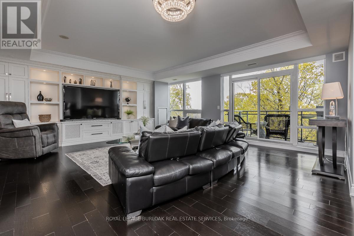 601 - 3500 Lakeshore Road W, Oakville, Ontario  L6L 0B4 - Photo 11 - W12138599